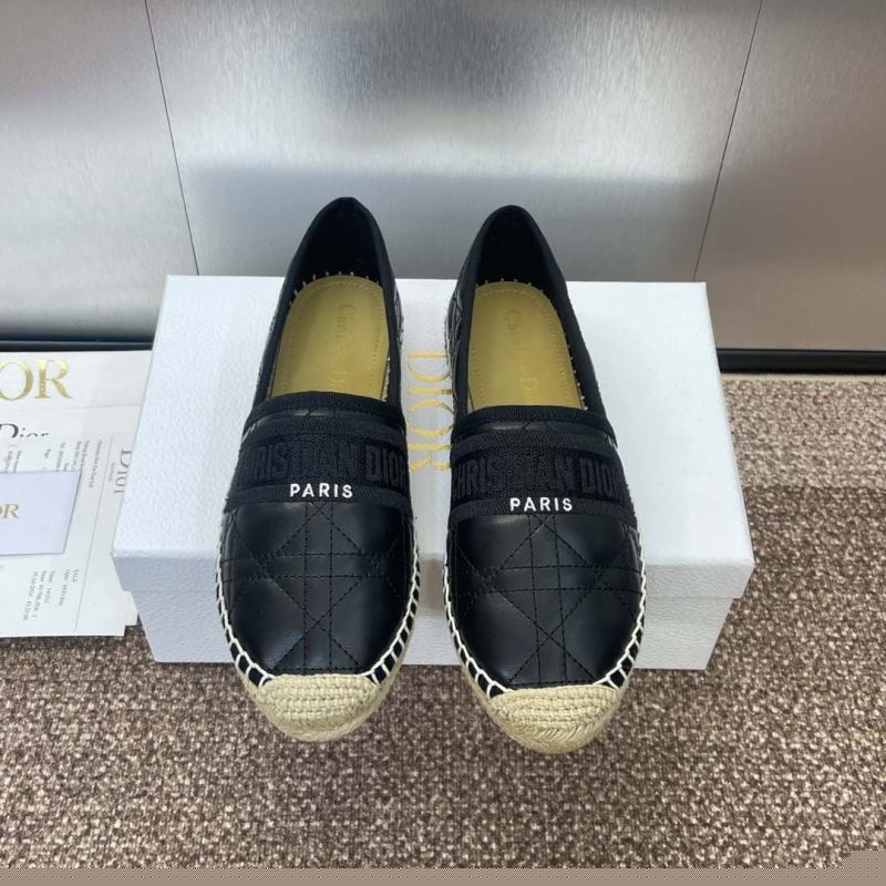 ch**an D*or slippers
